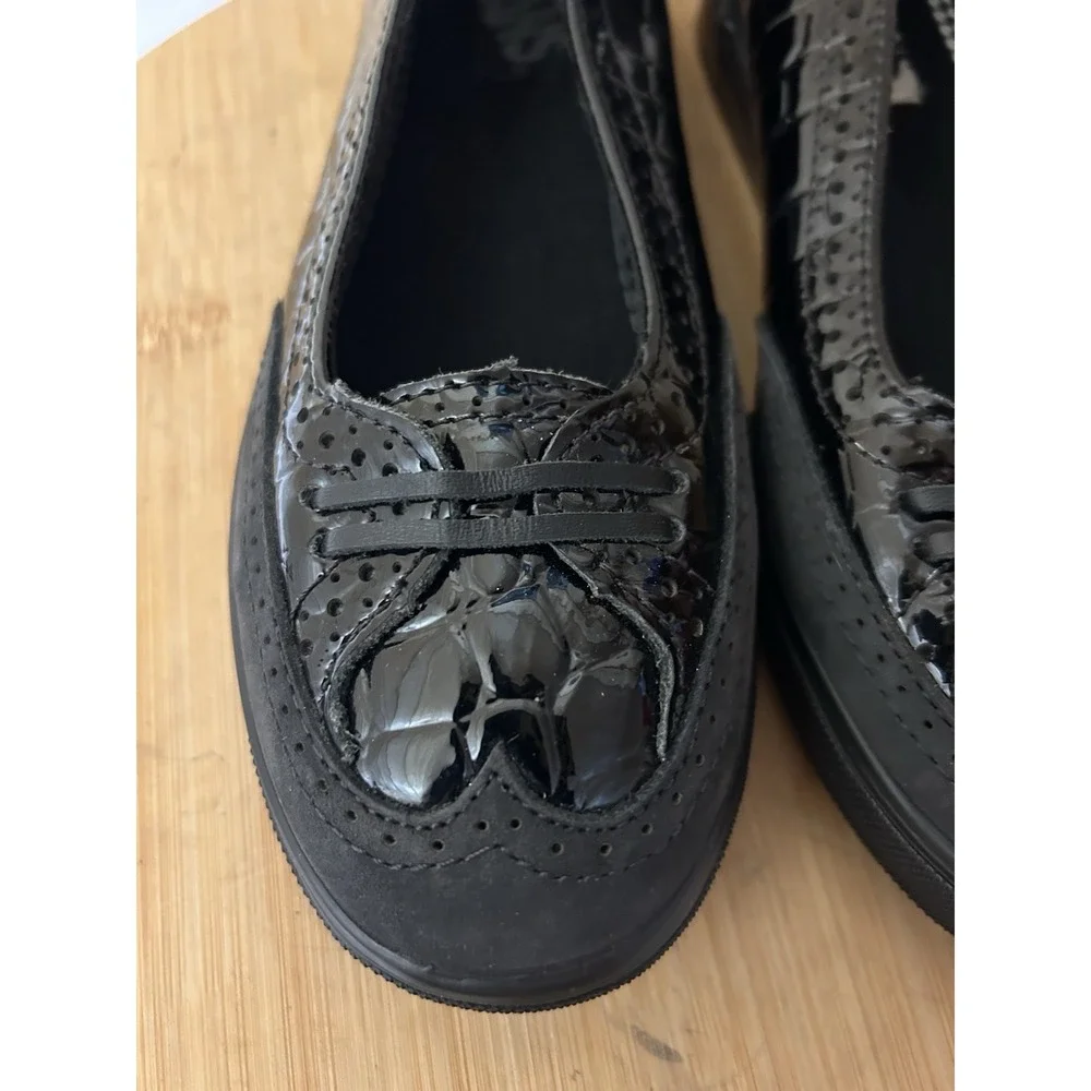 VANS Cassie Patent Leather Croc Black Women's‎ Size 5 NEW!